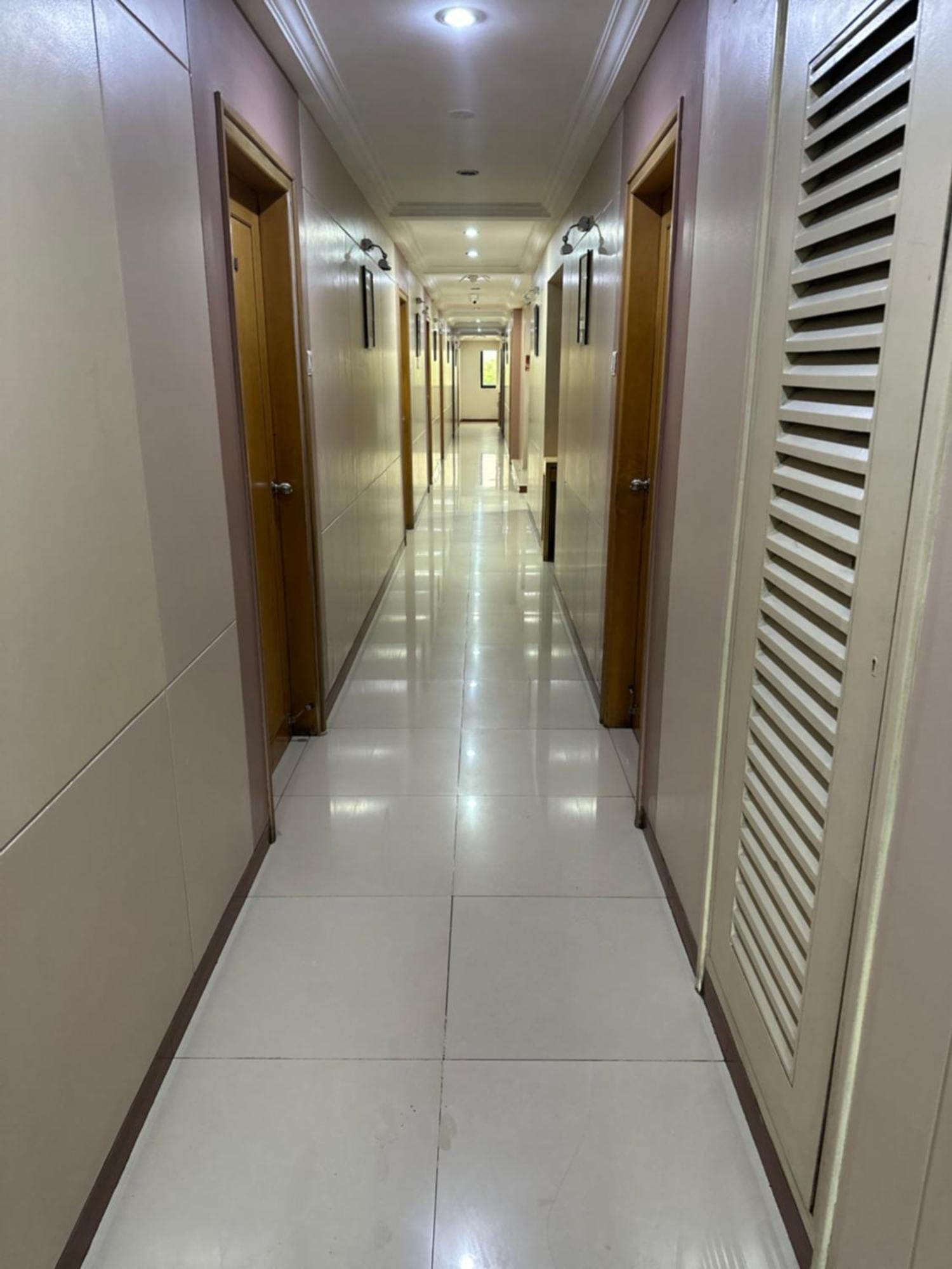 פונה Hotel Ashirwad מראה חיצוני תמונה