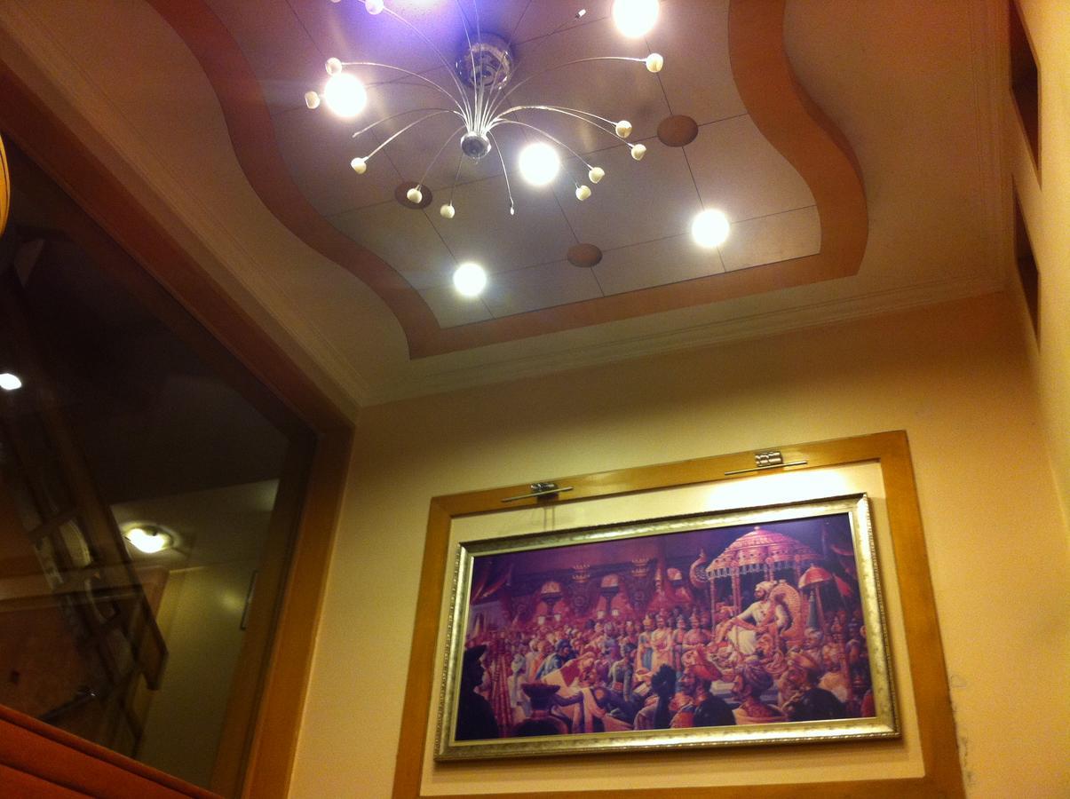 פונה Hotel Ashirwad מראה חיצוני תמונה
